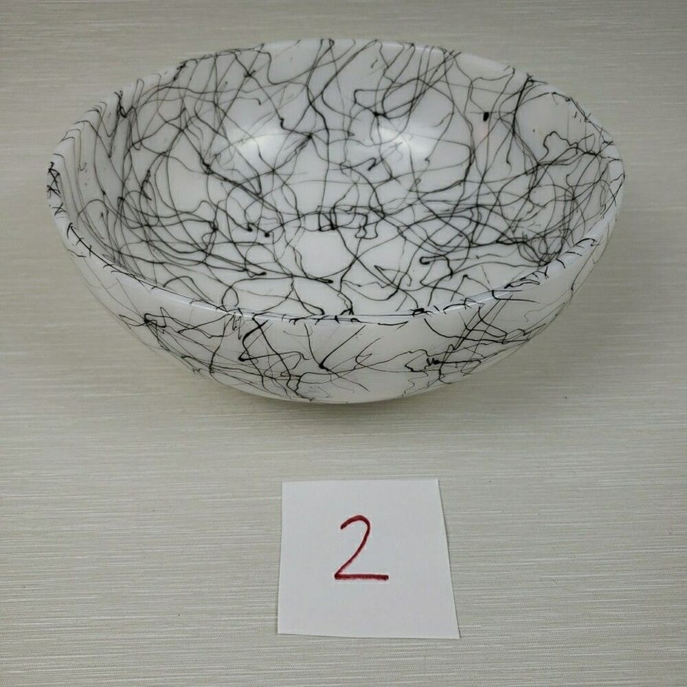 Black Spaghetti String Drizzle Serving Bowl White Glass Atomic MCM Vintage - Picture 6 of 16